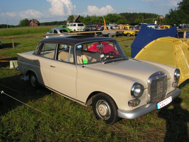 PICT0206.jpg