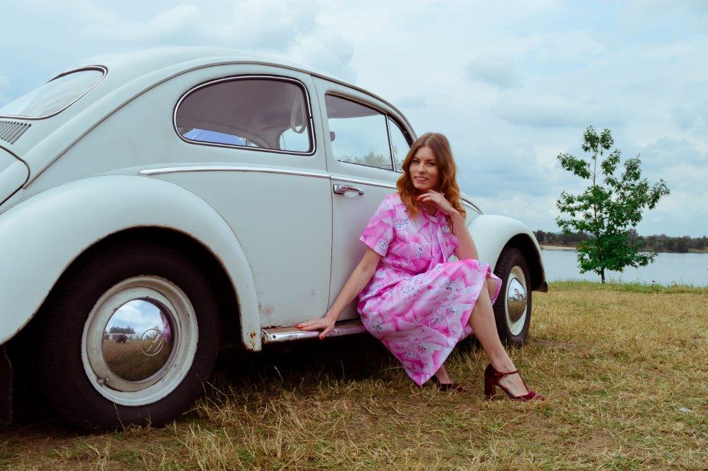 fot.Dmytro Nikiforchuk, Model:Daria Góźdż, Odzież:retromania.pl, instagram:the.vintage.dolls