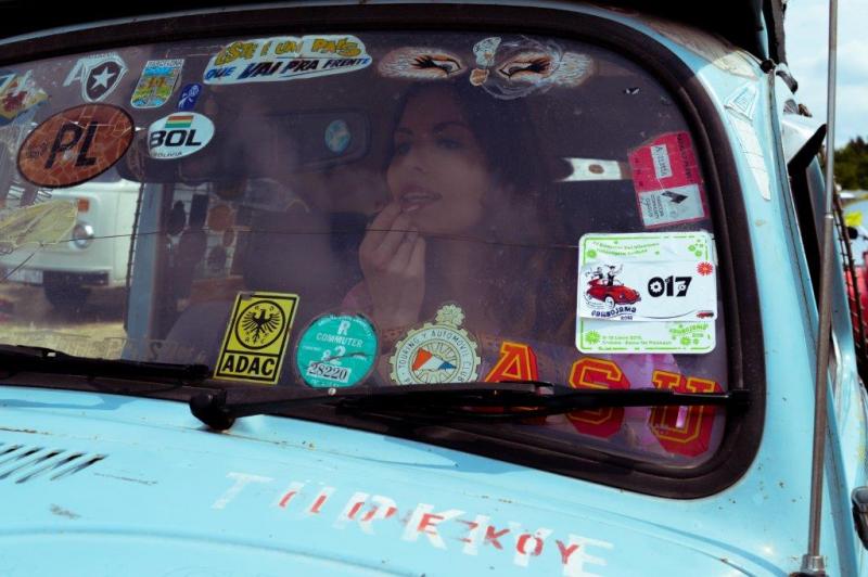 fot.Dmytro Nikiforchuk, Model:Daria Góźdż, Odzież:retromania.pl, instagram:the.vintage.dolls