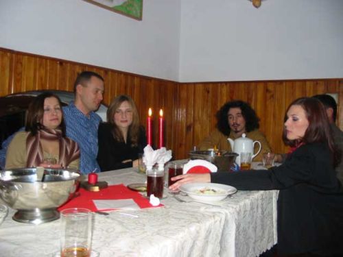 198_9819.jpg