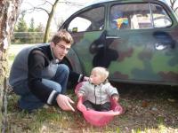 to będzie fajny tata.. dziewczyny bierzcie się za niego!!