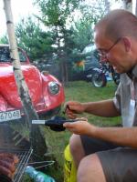 Dominik też chce podmuchać