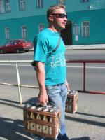 fot.Jurek : Te butelki sa puste!!!